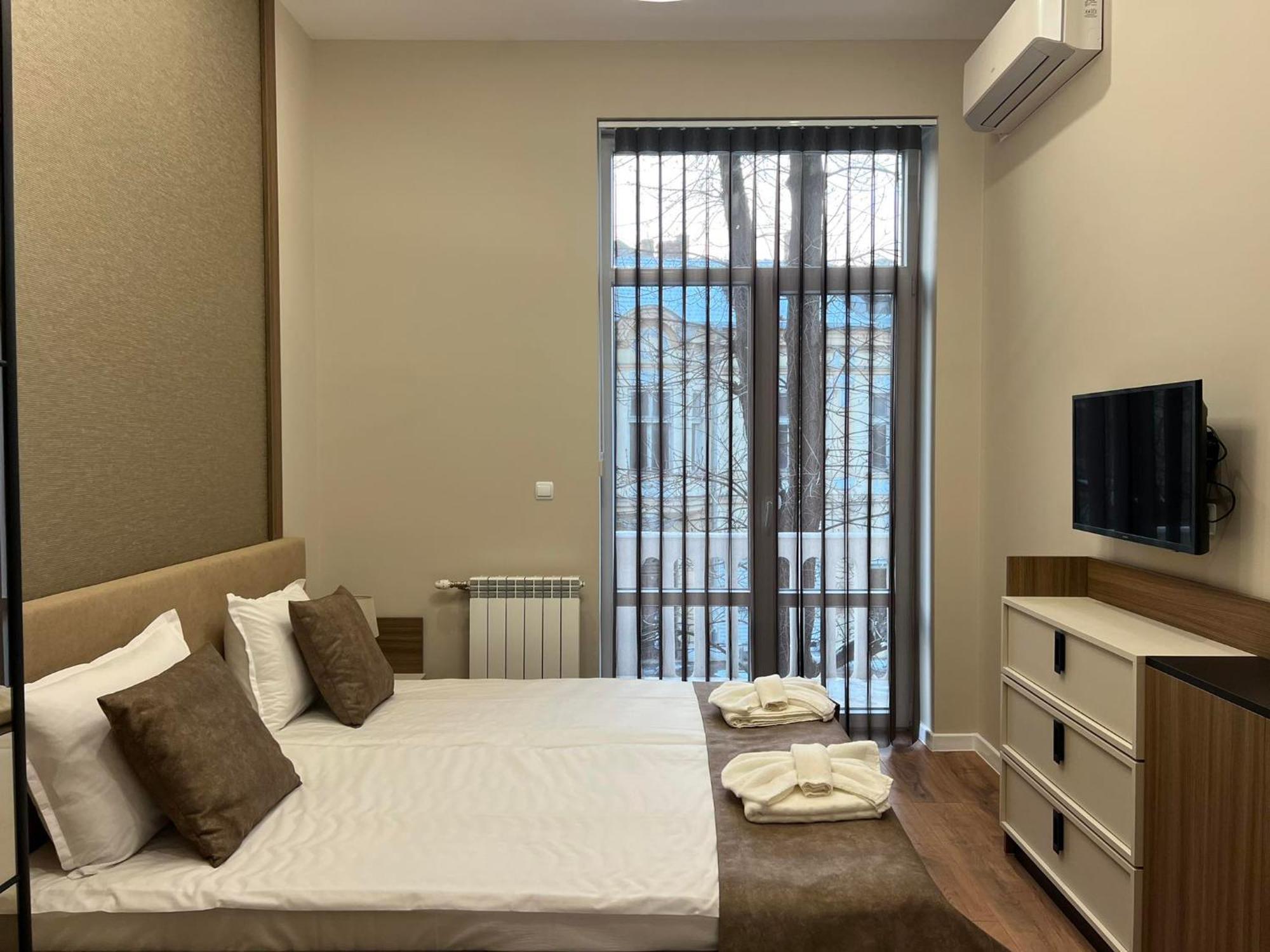 Хотел Vip Apart House Плевна Экстерьер фото