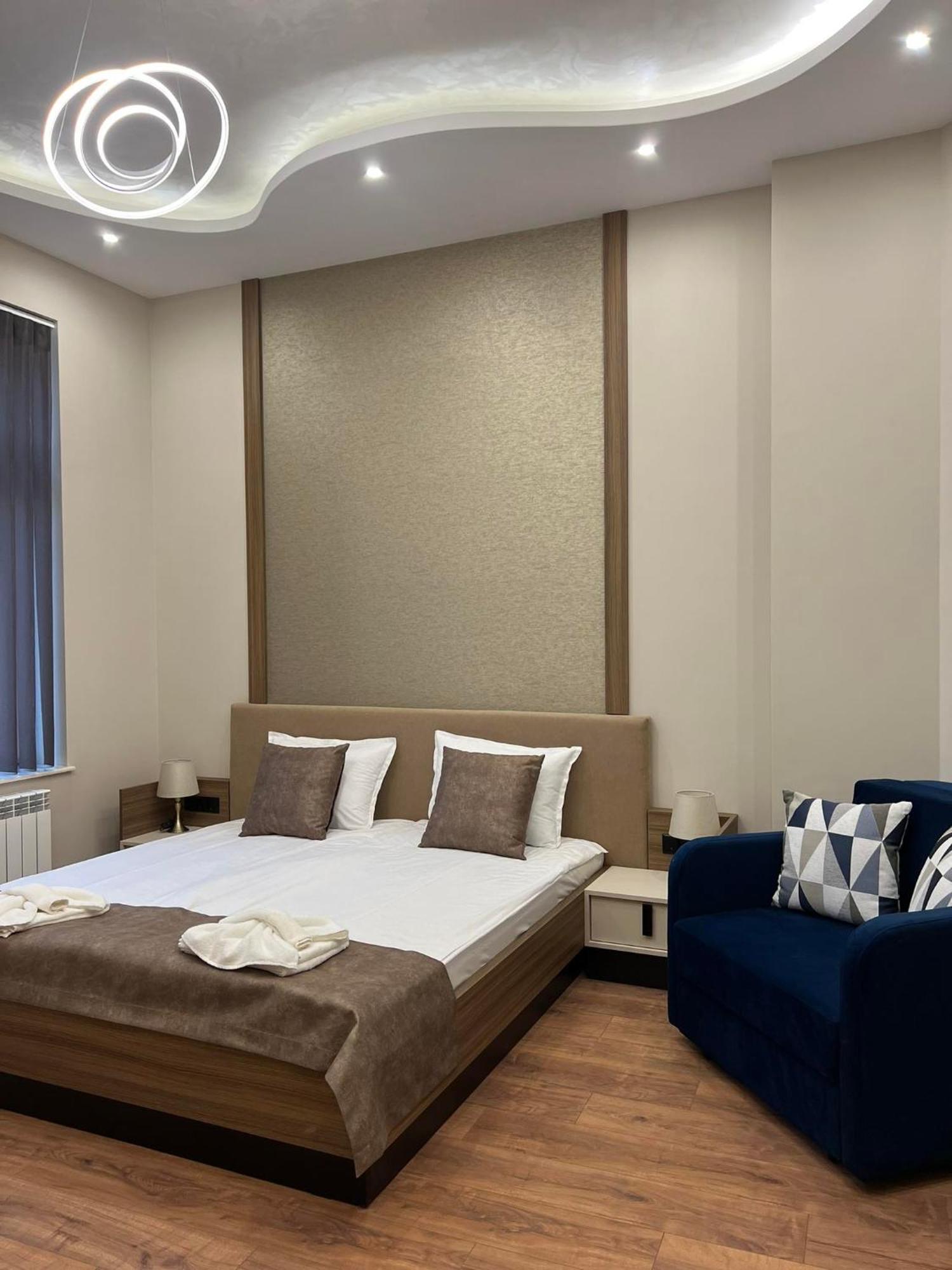 Хотел Vip Apart House Плевна Экстерьер фото
