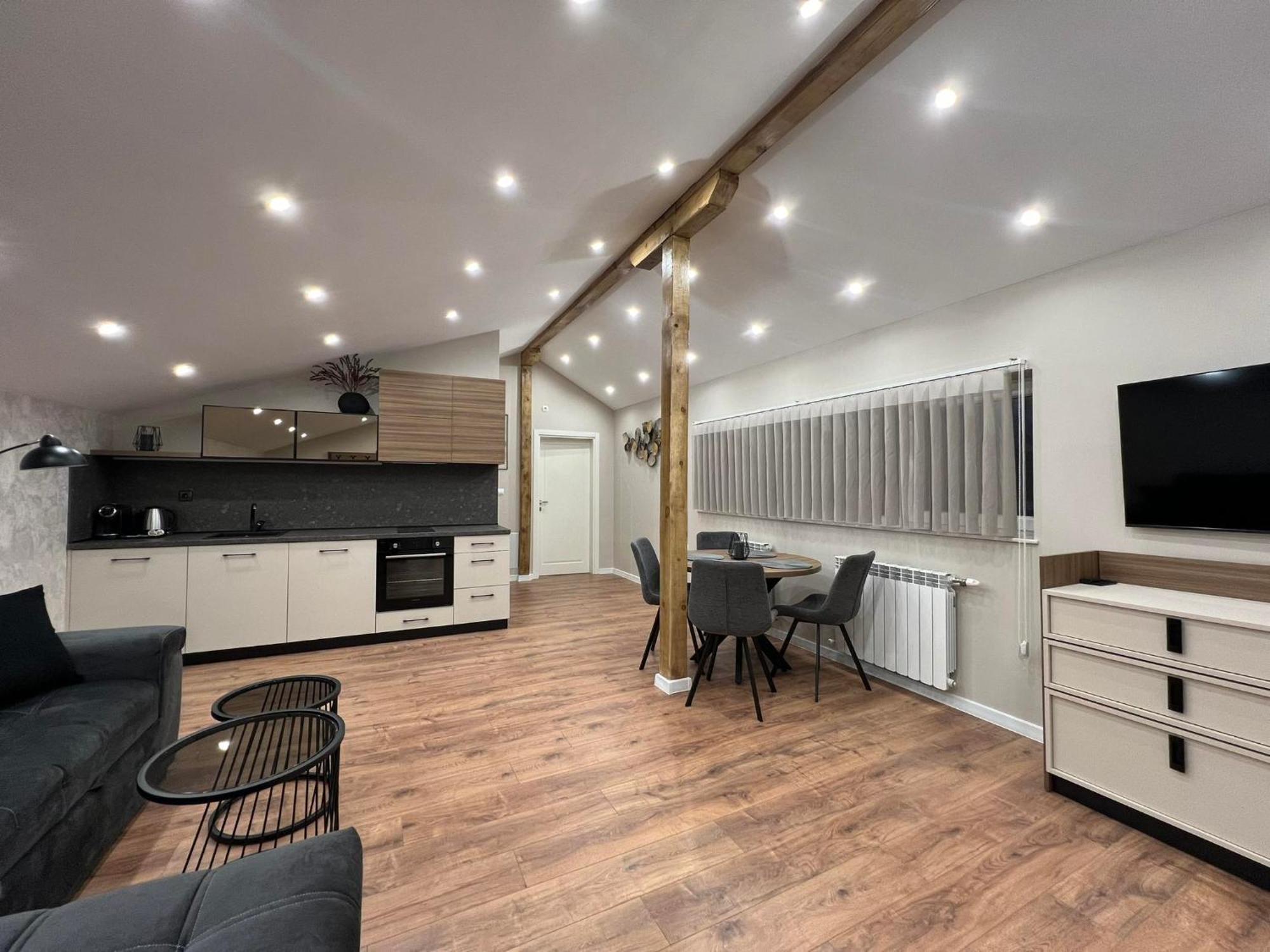 Хотел Vip Apart House Плевна Экстерьер фото